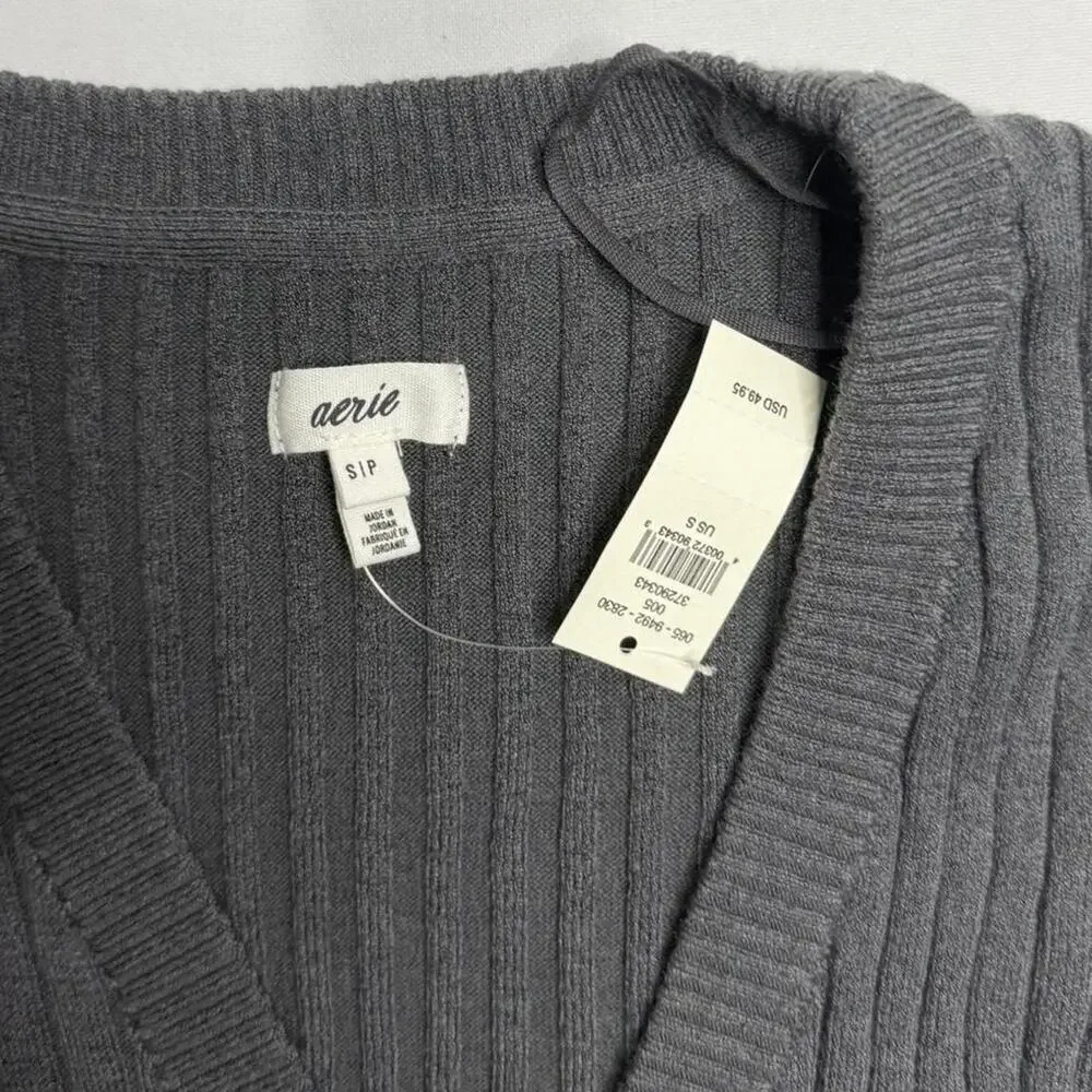 Aerie Brand New With Tag Size Small Grey LightWeight Long Sleeve Button Up Top - Picture 2 of 4